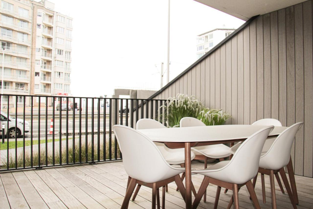 Crystal Residences - Luxurious Seaside Apartments أوستيند المظهر الخارجي الصورة