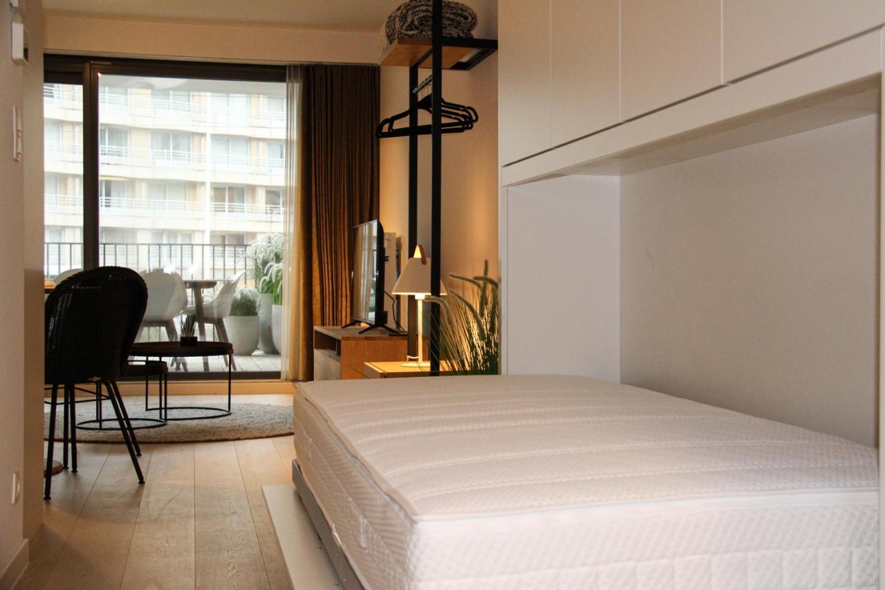 Crystal Residences - Luxurious Seaside Apartments أوستيند المظهر الخارجي الصورة