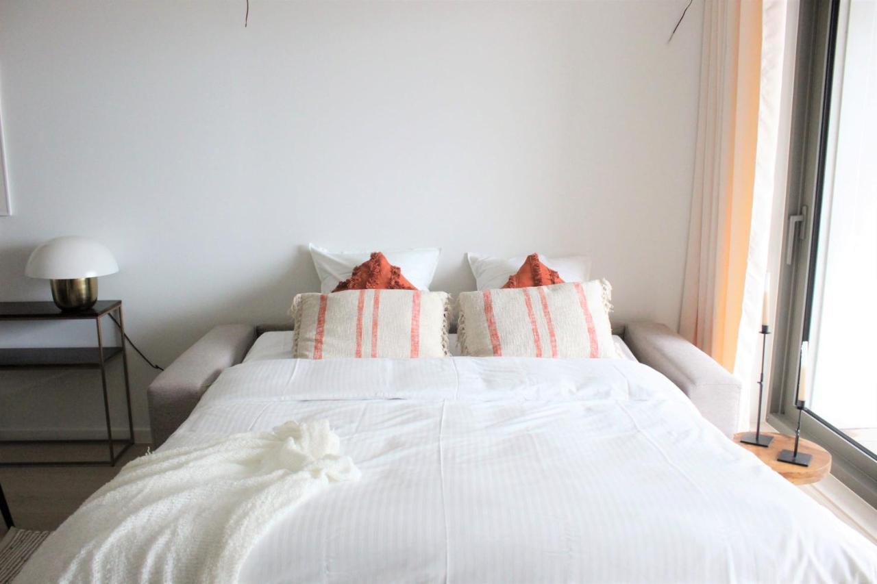 Crystal Residences - Luxurious Seaside Apartments أوستيند المظهر الخارجي الصورة