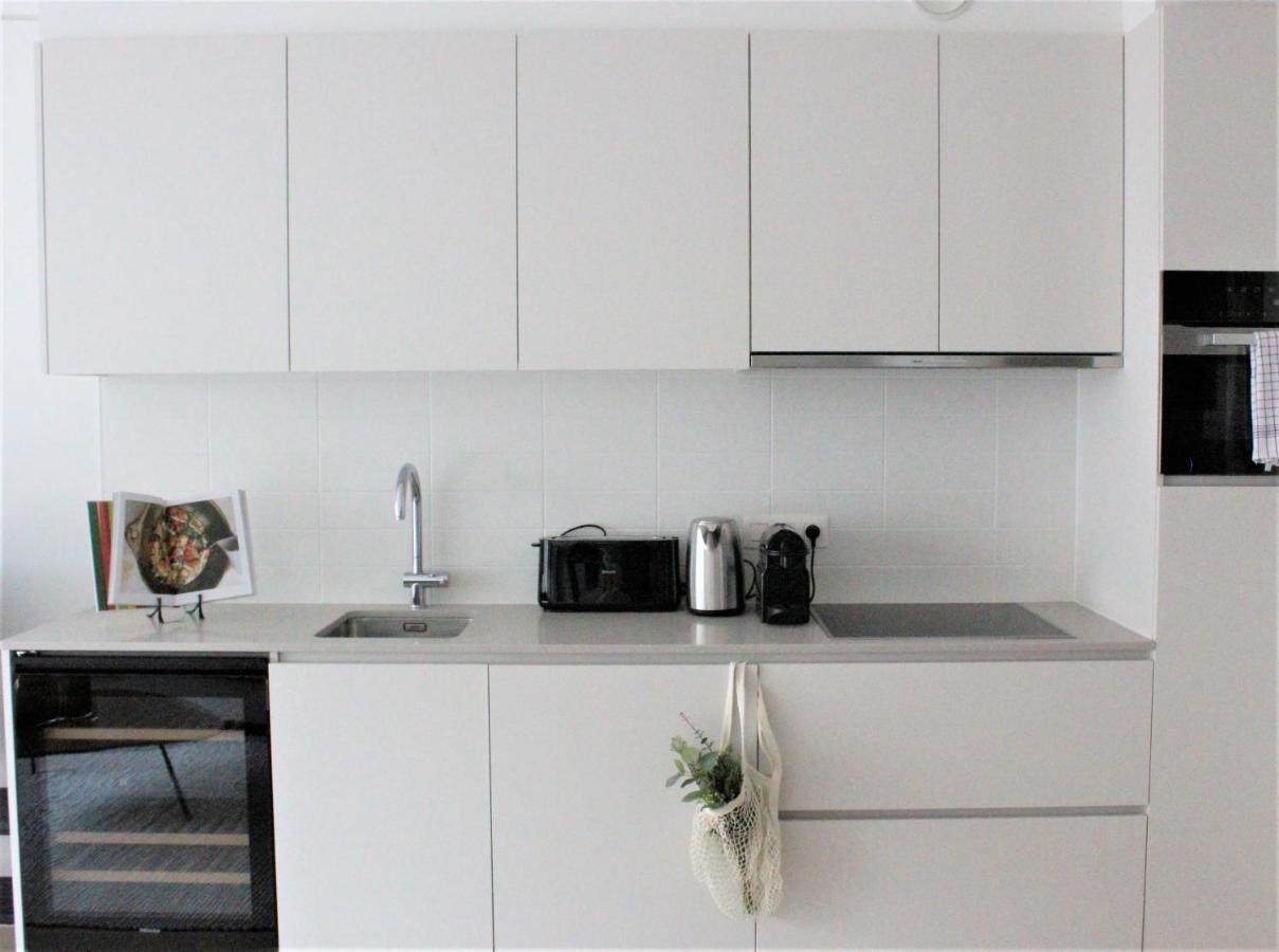 Crystal Residences - Luxurious Seaside Apartments أوستيند المظهر الخارجي الصورة