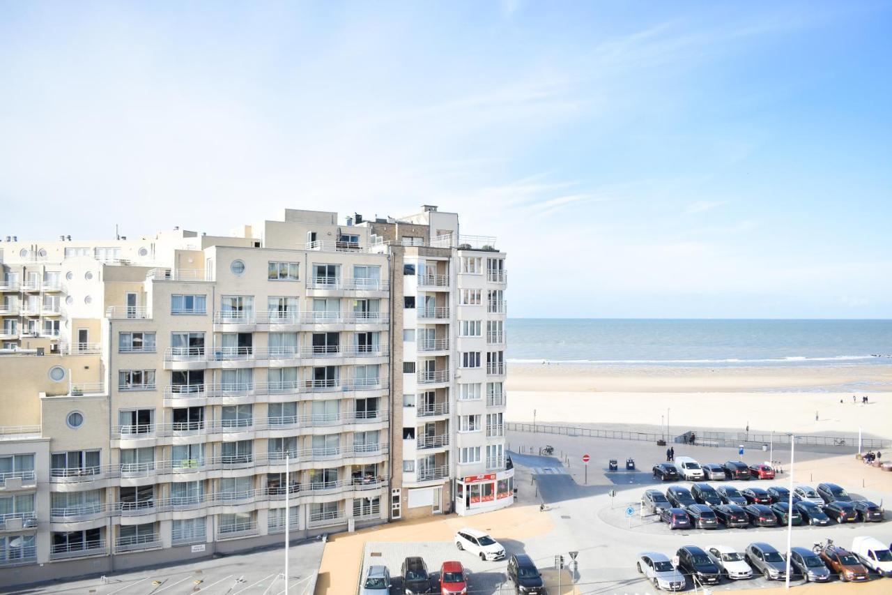 Crystal Residences - Luxurious Seaside Apartments أوستيند المظهر الخارجي الصورة